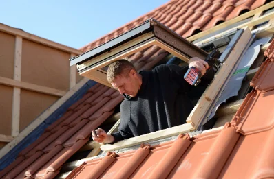 Pose de fenêtres de toit Velux à Neuvilley